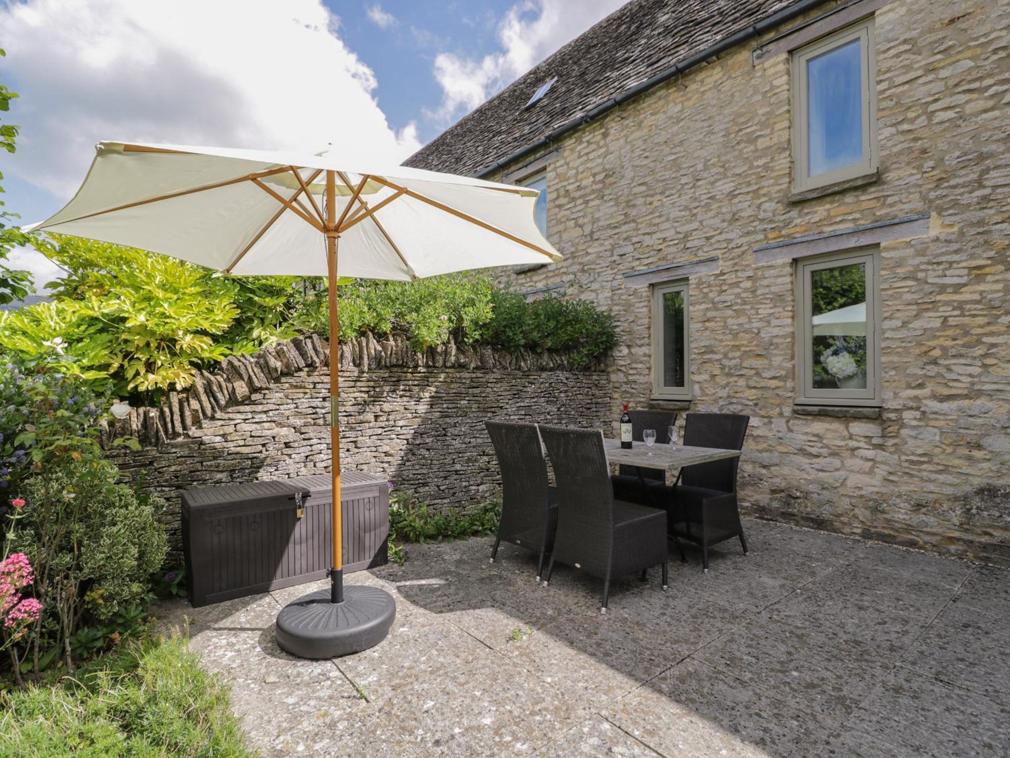 Willa Little Owl Barn Burford Zewnętrze zdjęcie